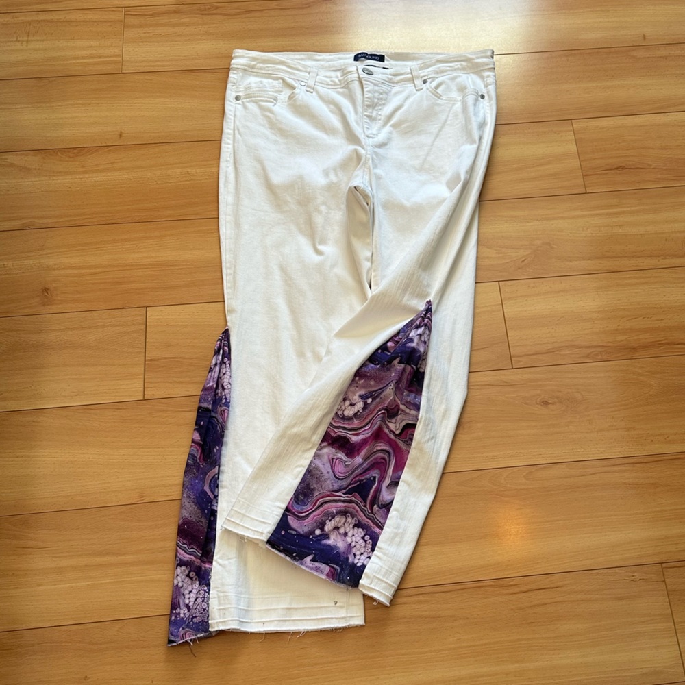 Hand Crafted White Flare Jeans Purple bellbottom Bandolino karyn boyfriend 12